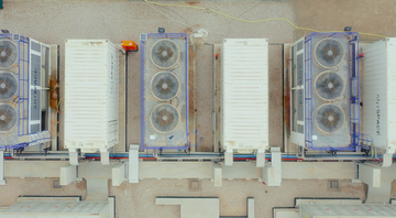 比特币挖矿清洁能源化的重要一步:风冷散热转向水冷散热