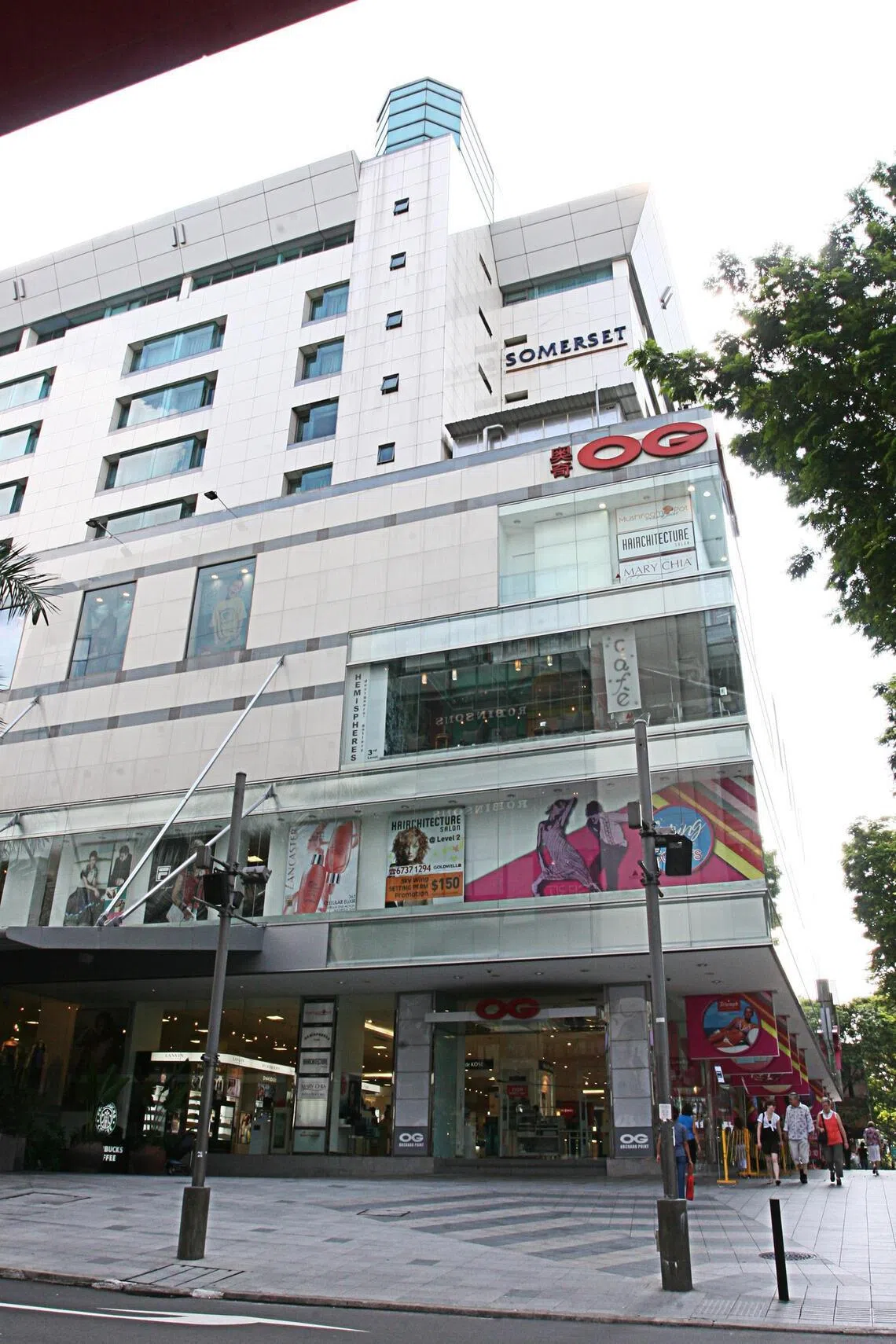 Hao Mart在亏损49.6M的情况下关闭20家门店中的13家，面临四起诉讼