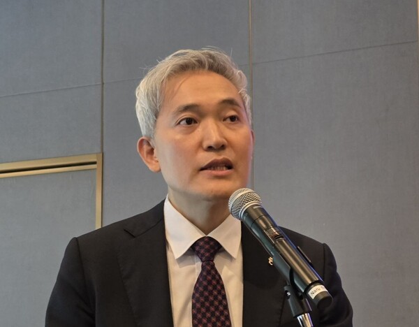 Kim Jong-seung speaks at the January 15 seminar in Seoul