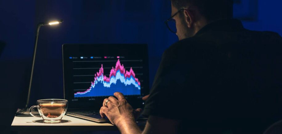 投資家はバブルを恐れているが、買い続けている、シティグループは警告