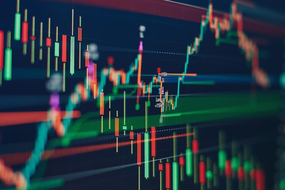 暗号資産強気派、約300億円の清算に見舞われる──パウエルFRB議長の発言が市場揺るがす