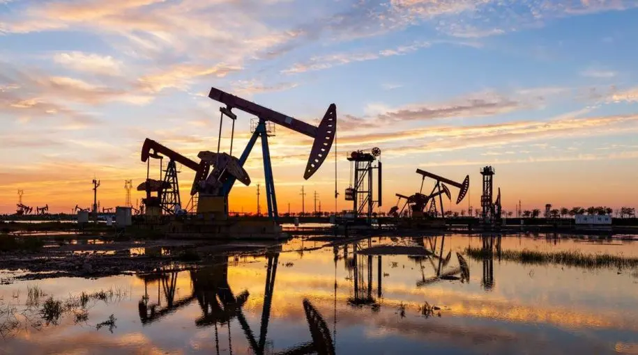 A New Inflation Wave? Oil Charts Are Flashing a Powerful Signal