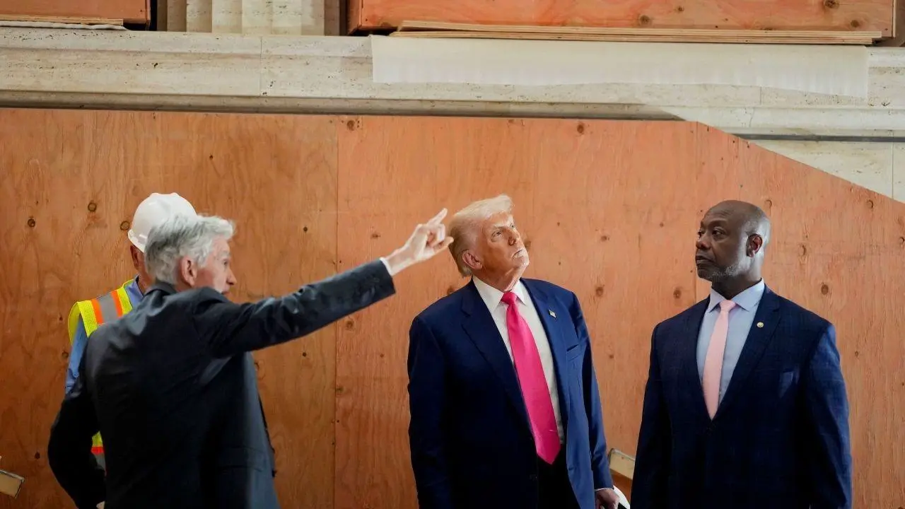Trump Visits the Federal Reserve Headquarters