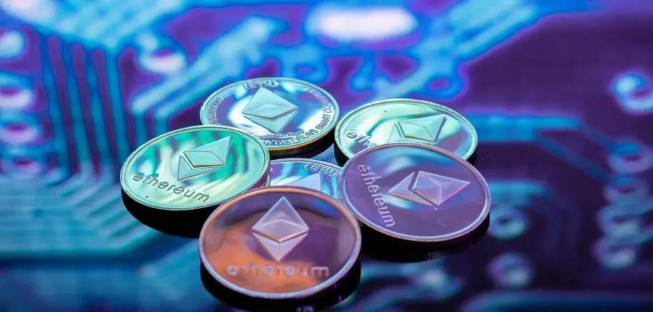 ETH Hits $3,100 & 2026 Altcoin Takeover Is Here