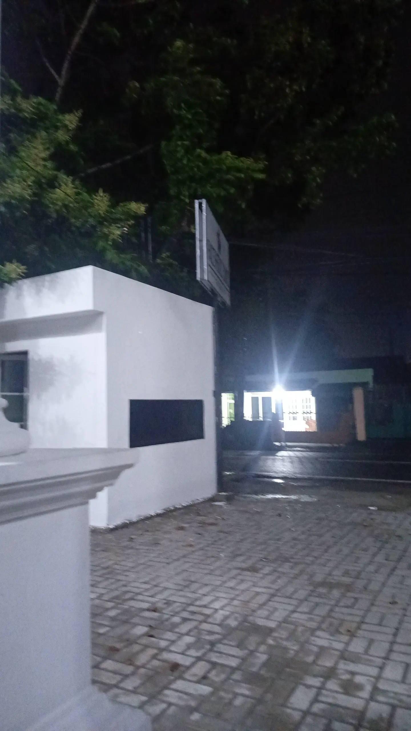 post-image