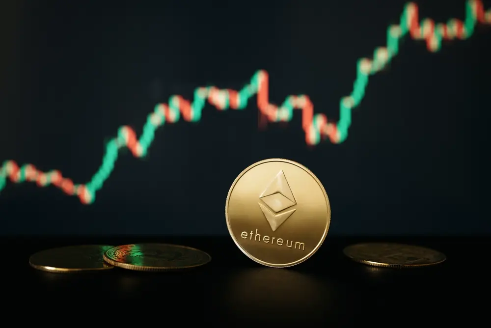 Етер вище $4,300