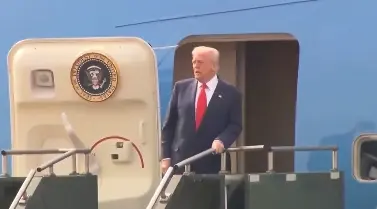 Pertemuan Xi Jinping dan Wang Yi mencapai lima konsensus perdagangan