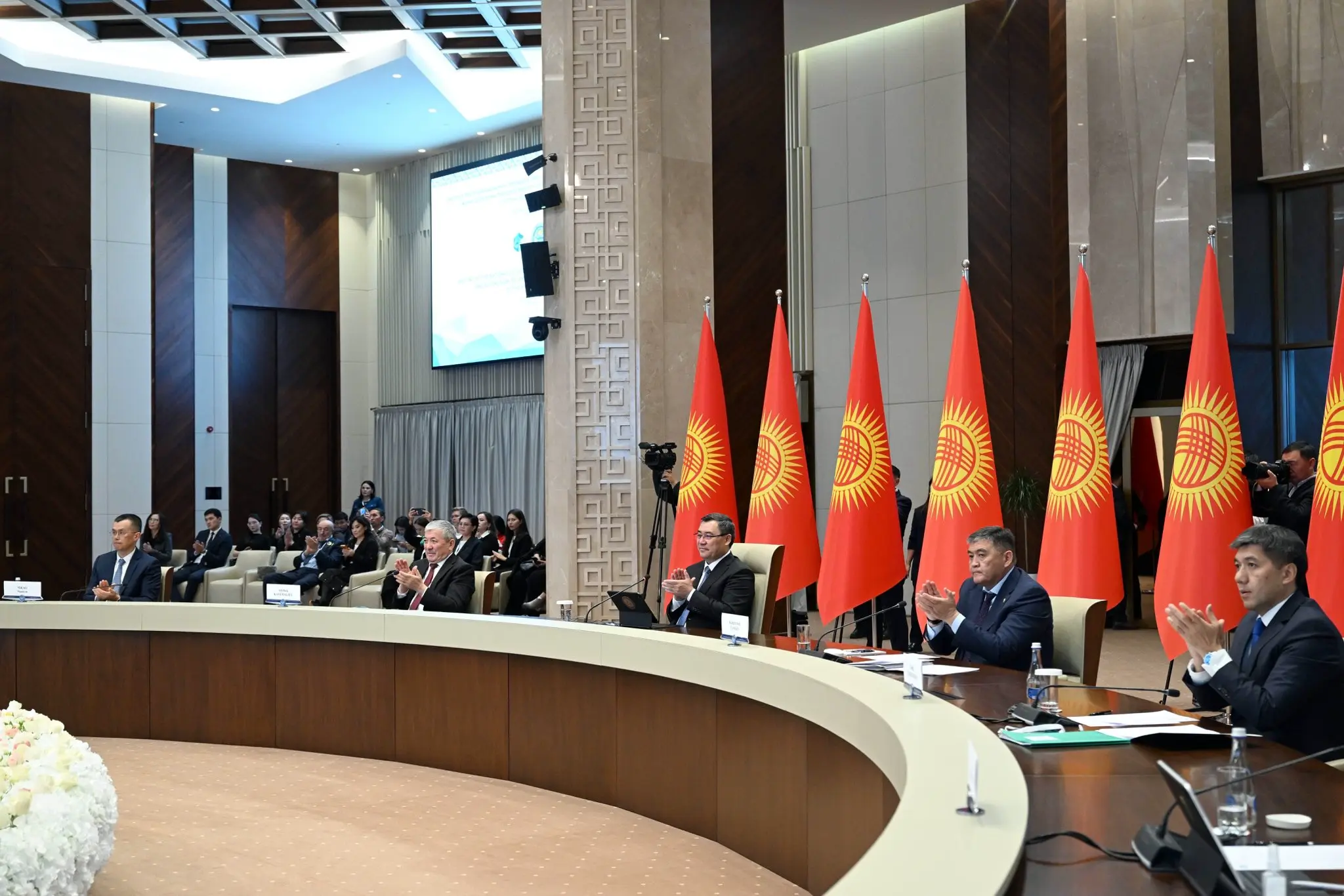 Kyrgyz penerbitan KGST stablecoin