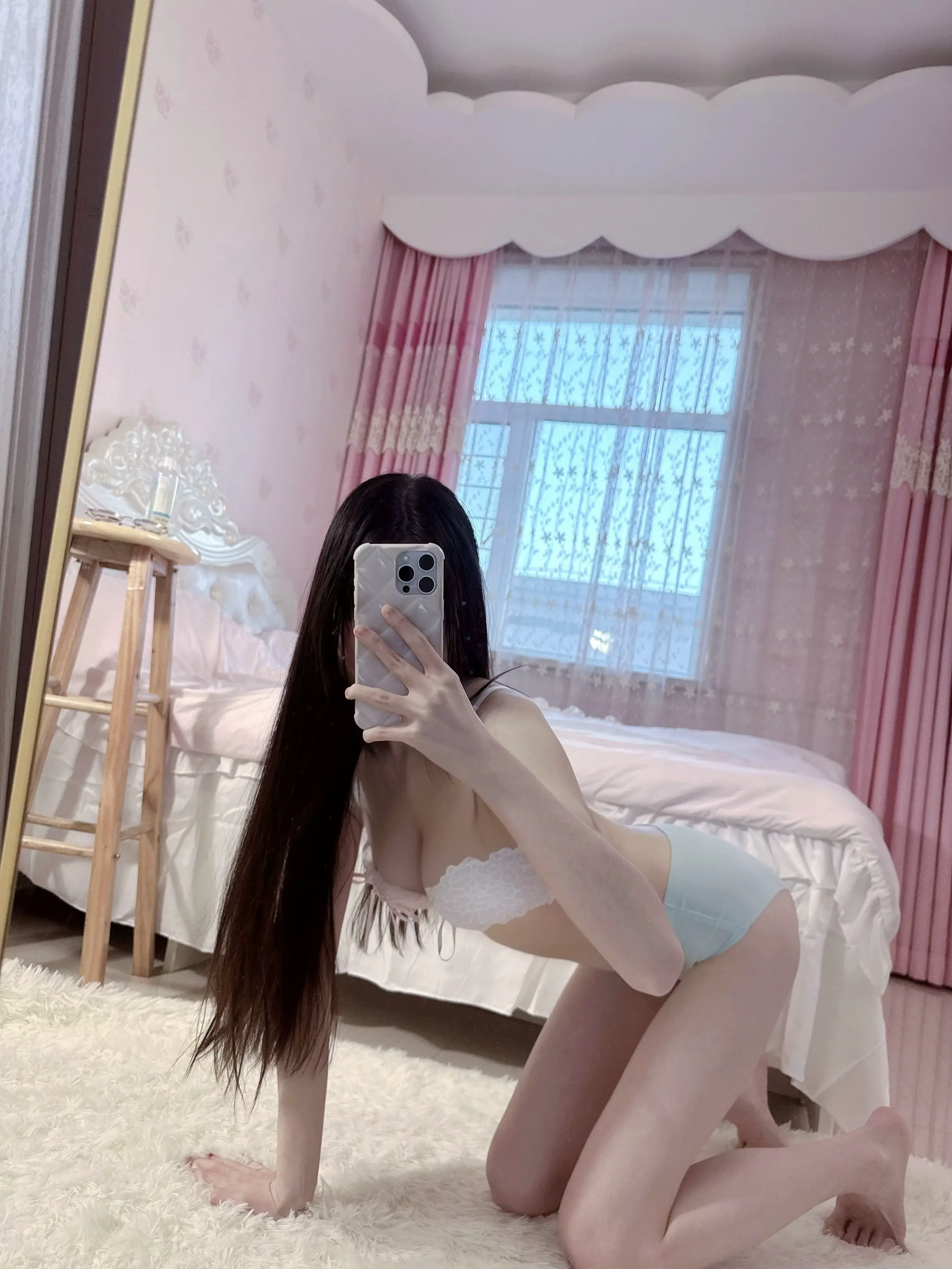post-image
