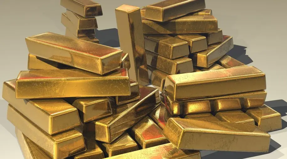Gold Near $5,000 as Central Banks Rebalance Global Reserves