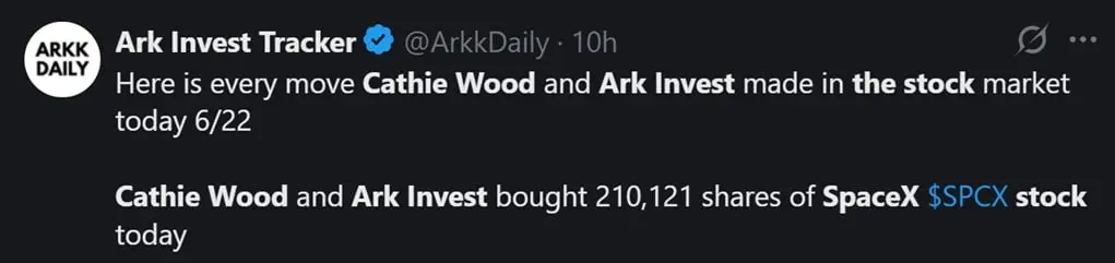 Tweet discussing ARK Invest's latest SpaceX stock purchase.