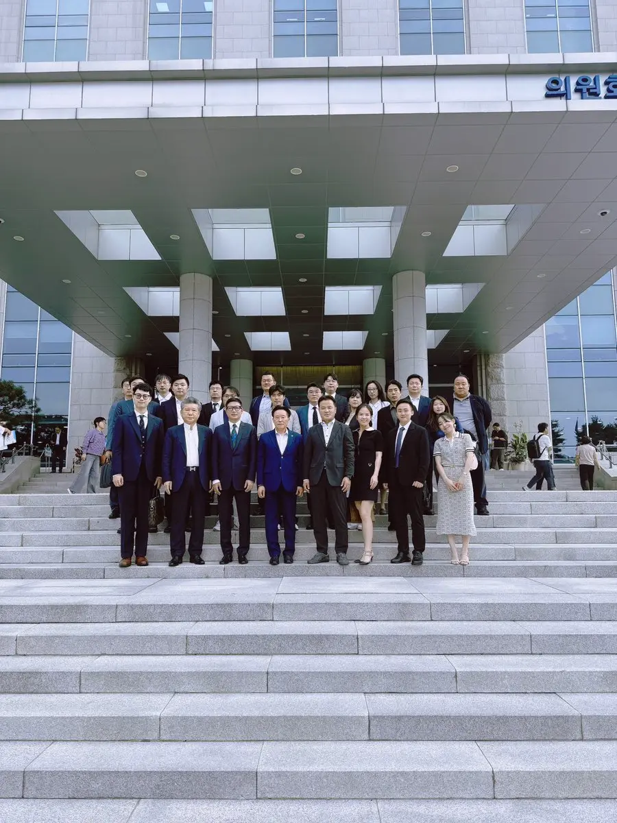 post-image