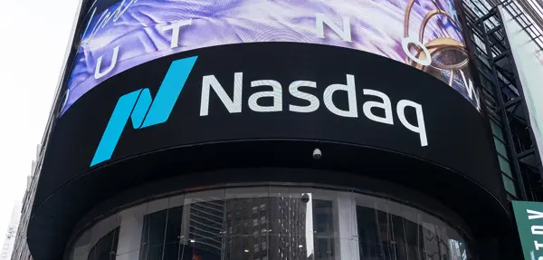 나스닥이 미국 증권거래위원회(SEC)에 비트코인(BTC)과 이더리움(ETH) 상장지수펀드(ETF) 옵션거래 제한을 해제해 달라고 요청했다.