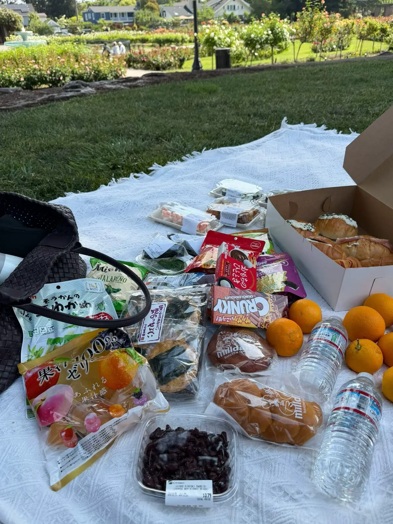 repost-content-media