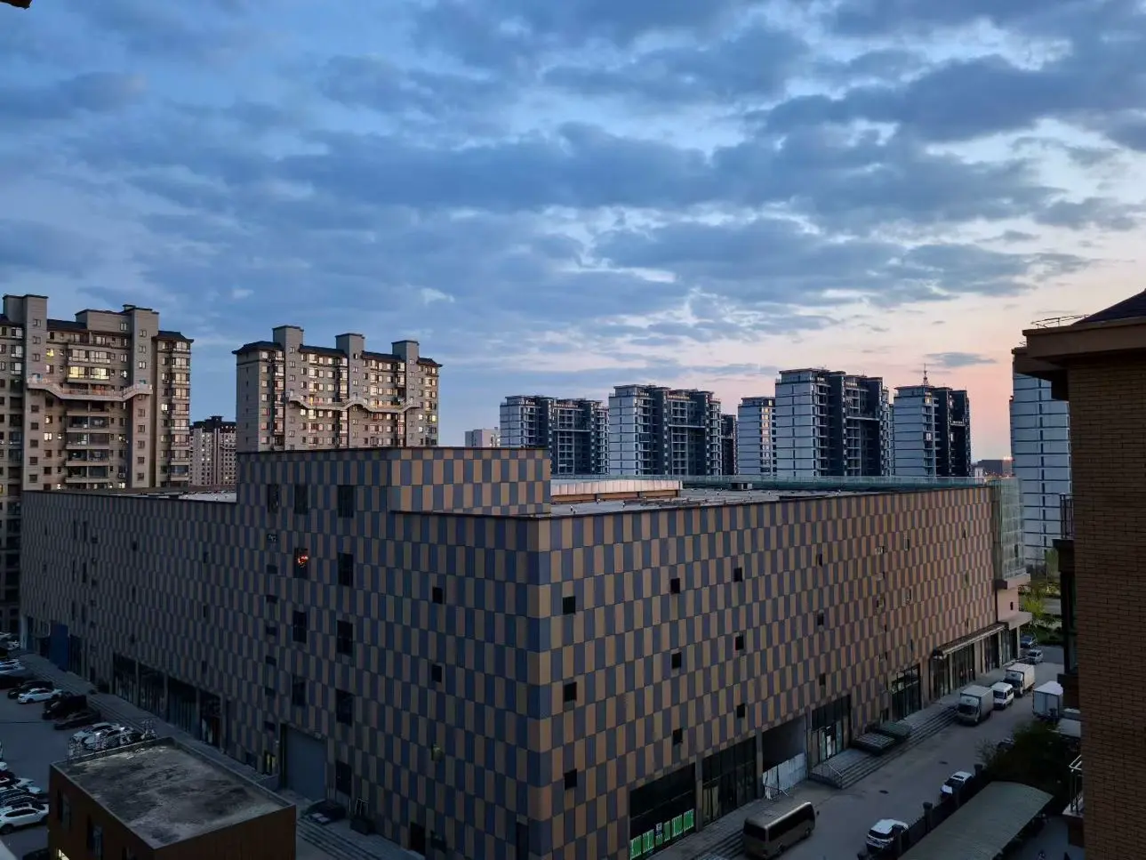 repost-content-media